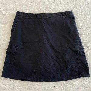 Dockers skort black - size 8